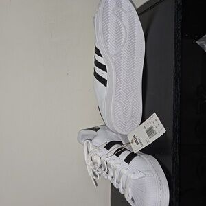 Adidas Superstar Classic White and Black Shoes. New, Free Shipping. Mens 9